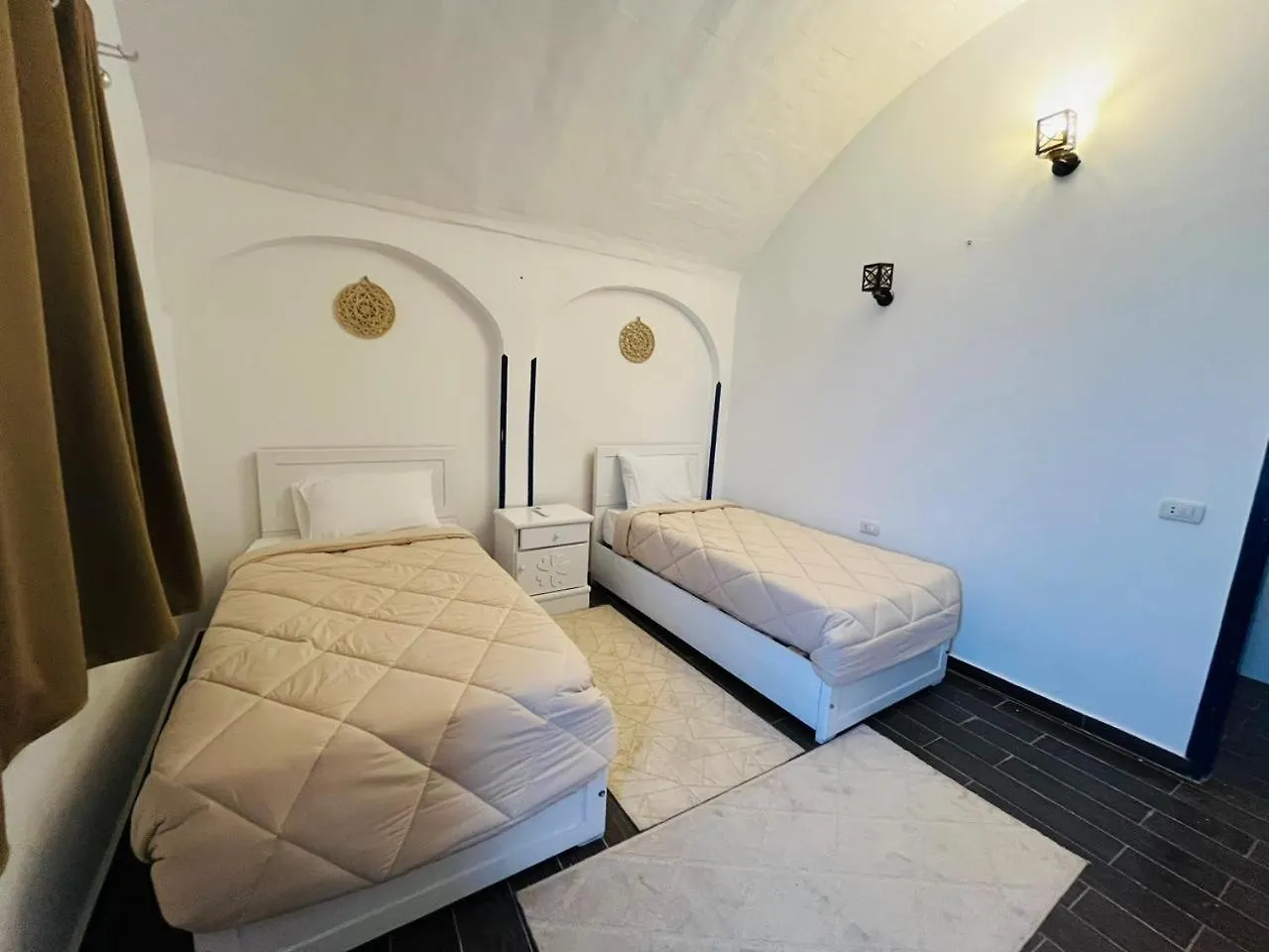 Sharqotel Λούξορ