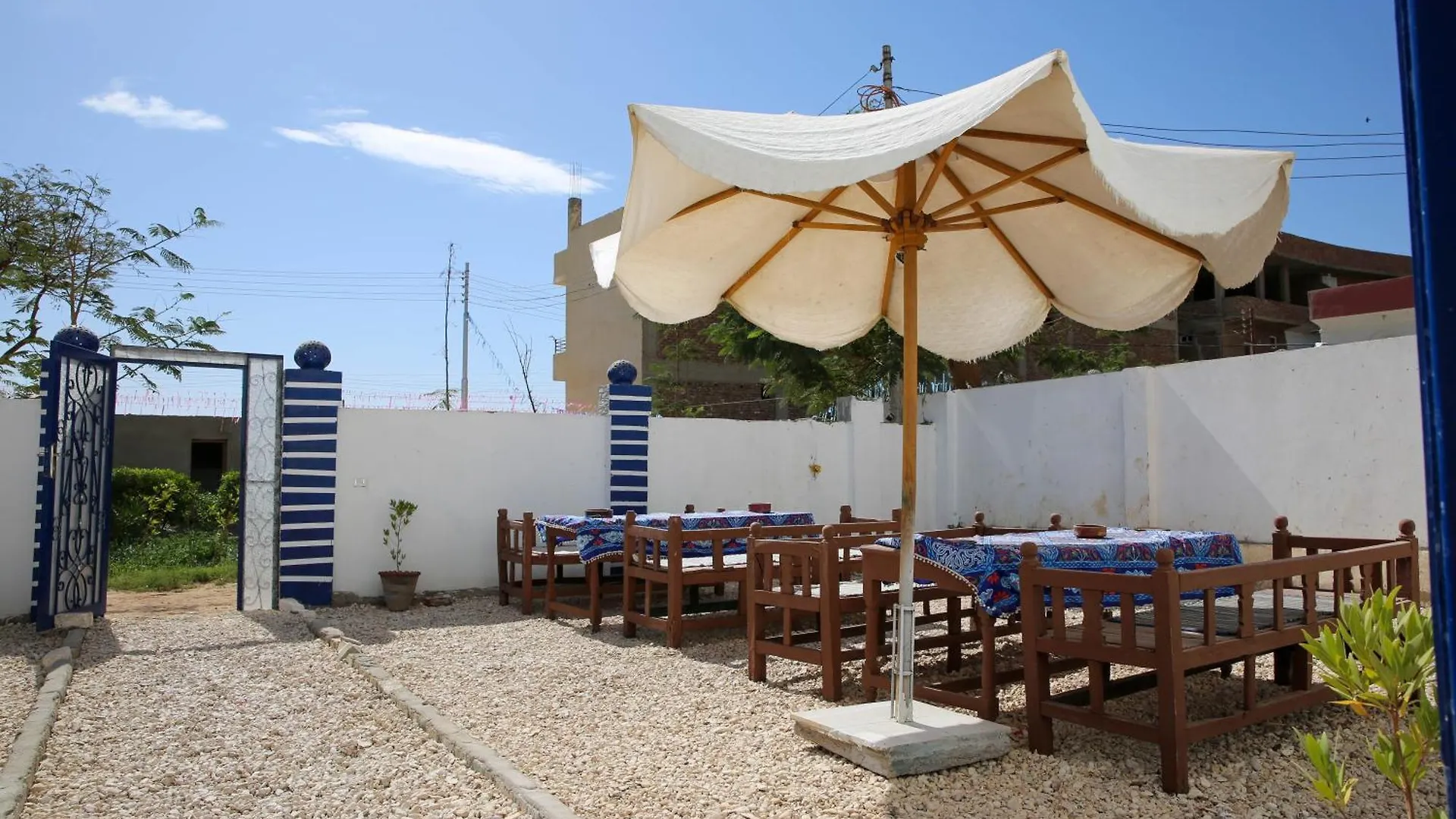 Sharqotel Λούξορ 0*,