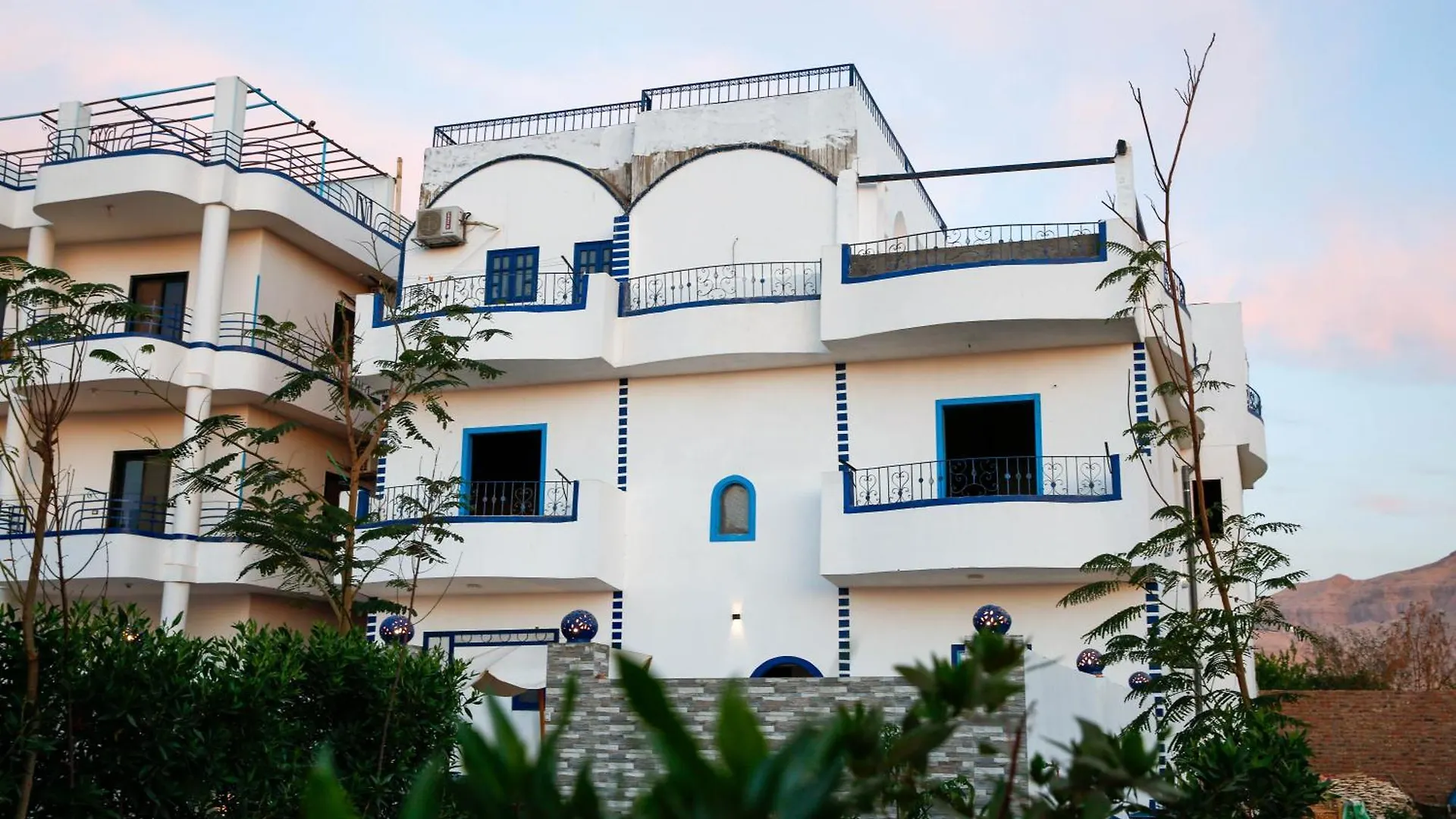 Sharqotel Λούξορ Ξενοδοχείο