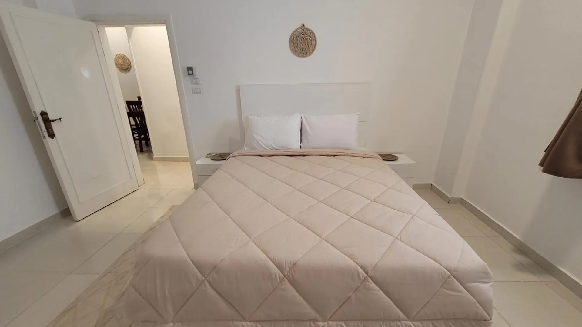 Sharqotel Λούξορ